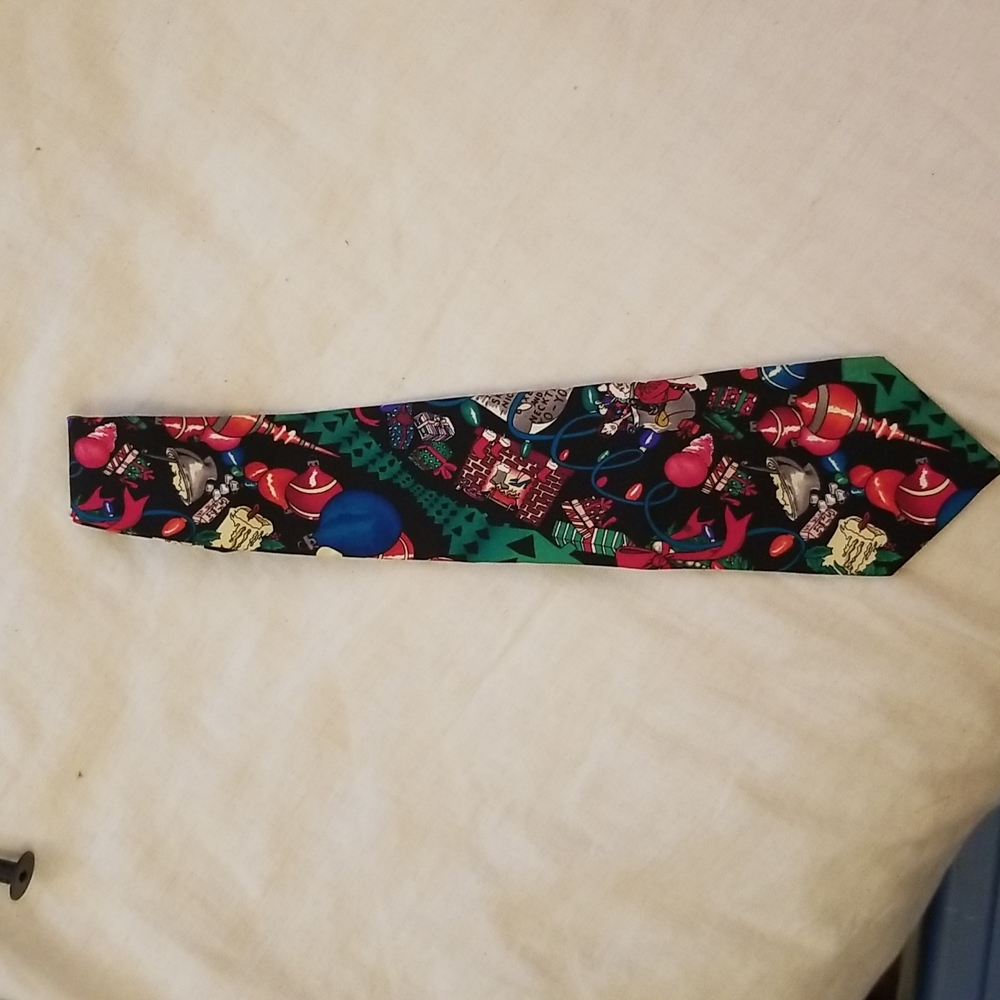 Nicole Miller vintage silk Christmas tie